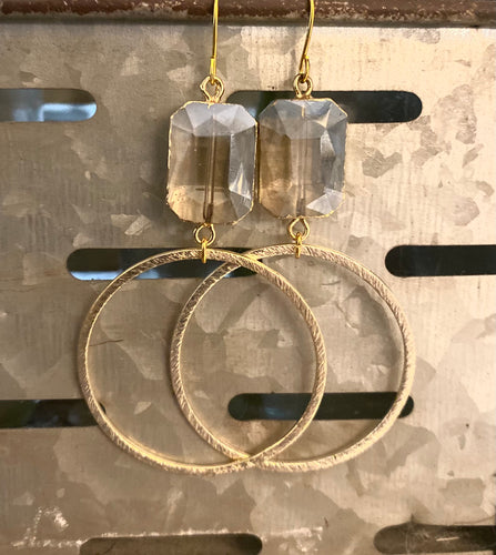 Square Pendant + Circle Earrings